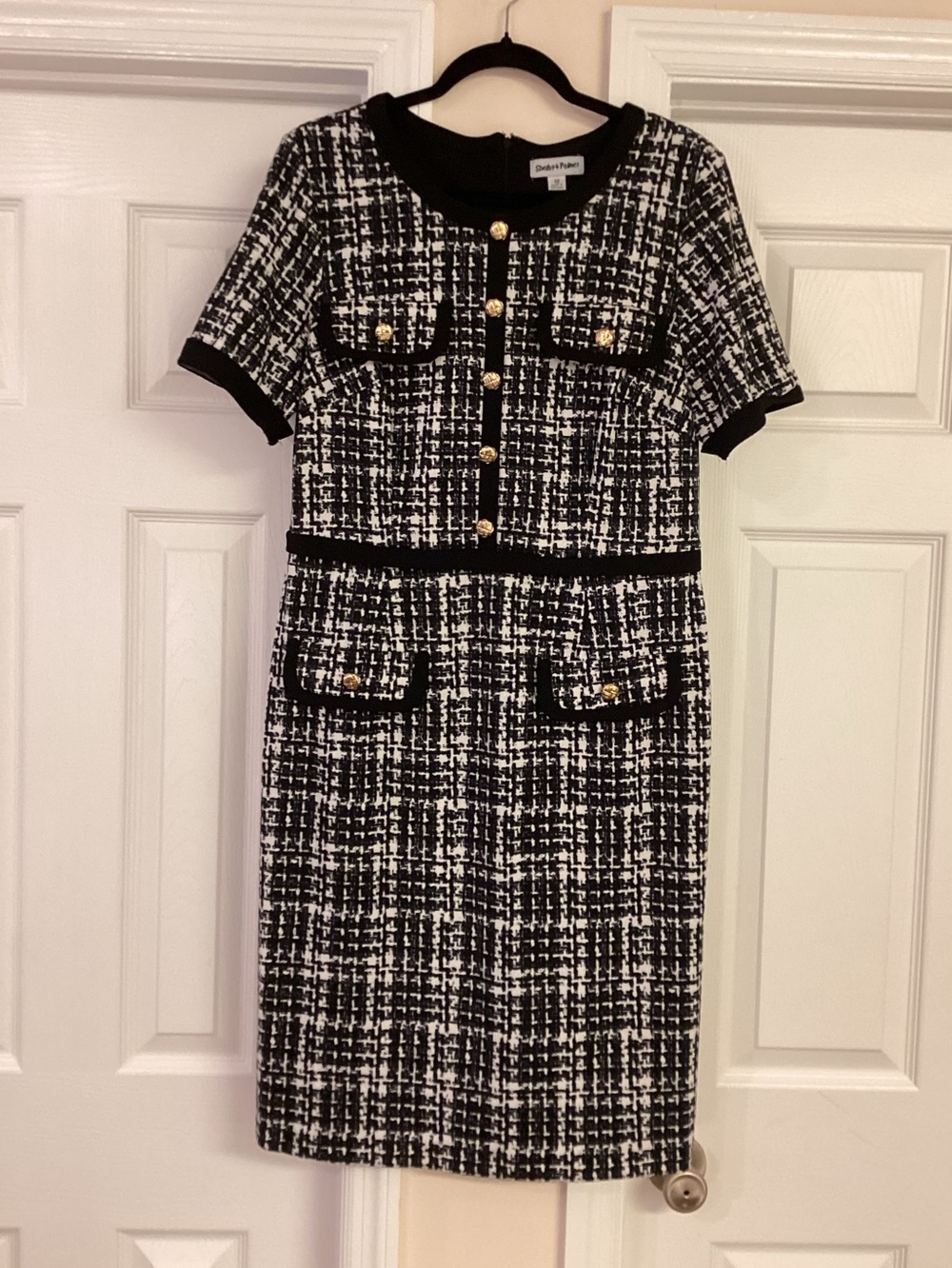 Black and White Button Detail Sheath Dress
